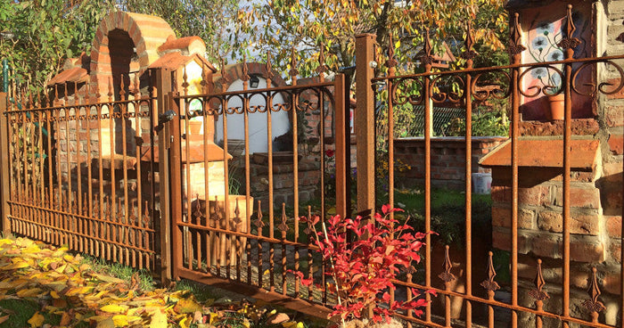 Decorazioni di ruggine per il giardino - decorazioni rustiche per l'autunno